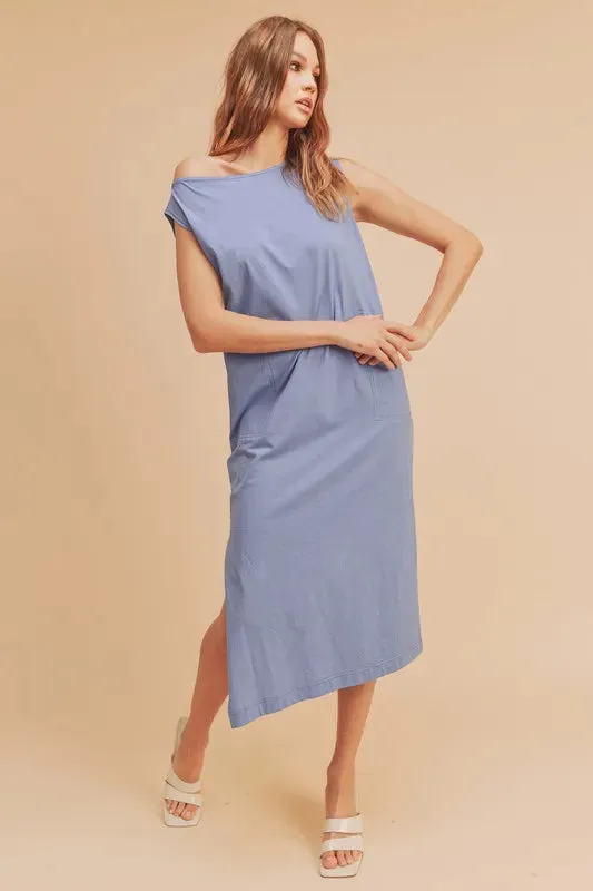 Aemi + Co Side Slit Round Neck Sleeveless Midi Dress sold by Gigi Laurent product image thumbnail 2