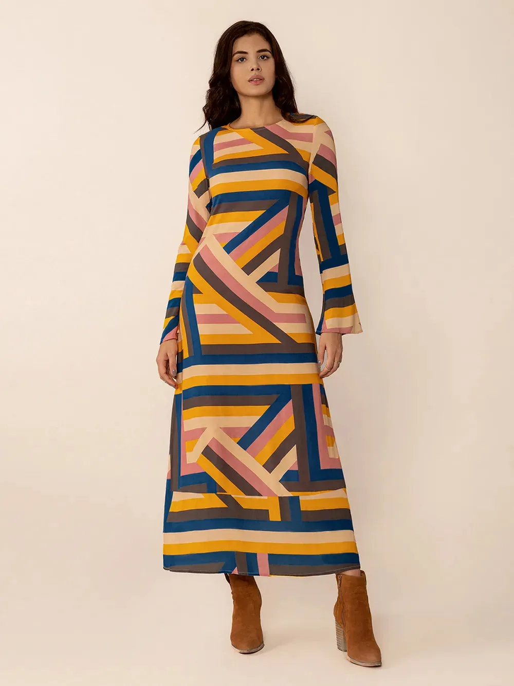 Contrast Round Neck Flare Sleeve Midi Dress sold by Gigi Laurent