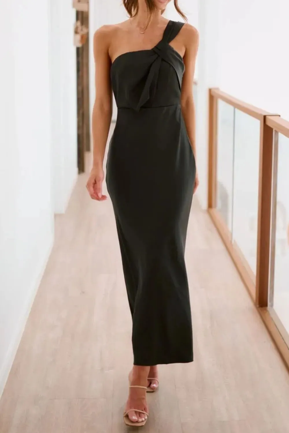 Single Shoulder Sleeveless Maxi Dress sold by Gigi Laurent product image thumbnail 2