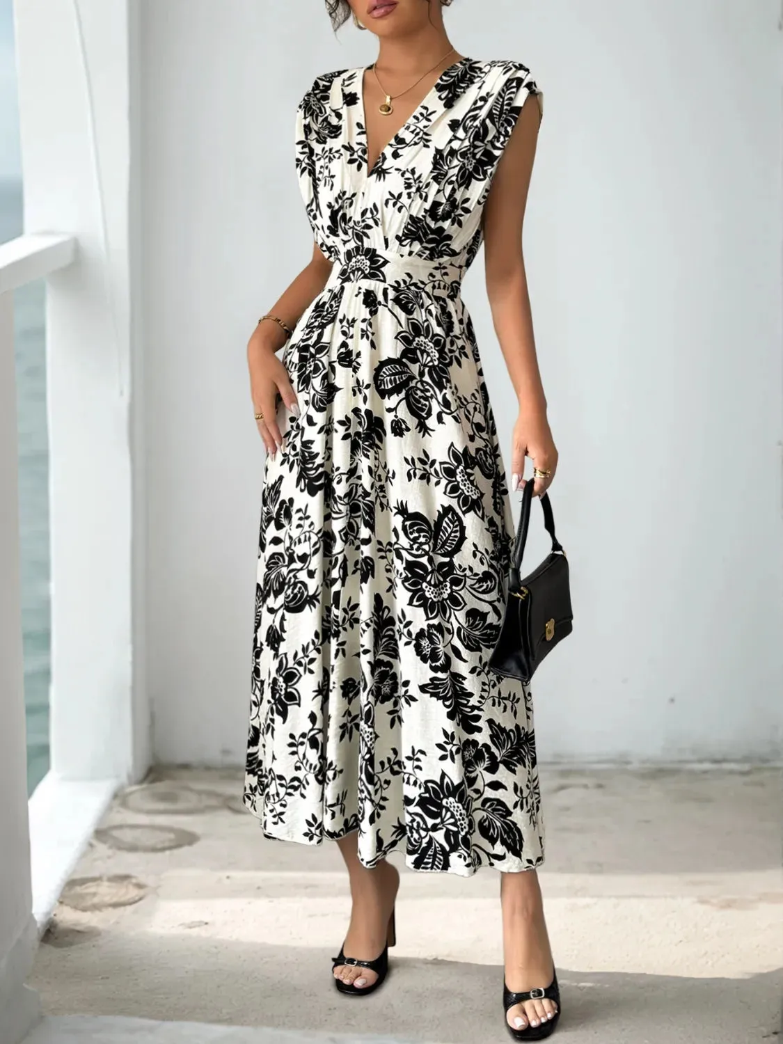 Printed V-Neck Cap Sleeve Dress sold by Gigi Laurent product image thumbnail 2