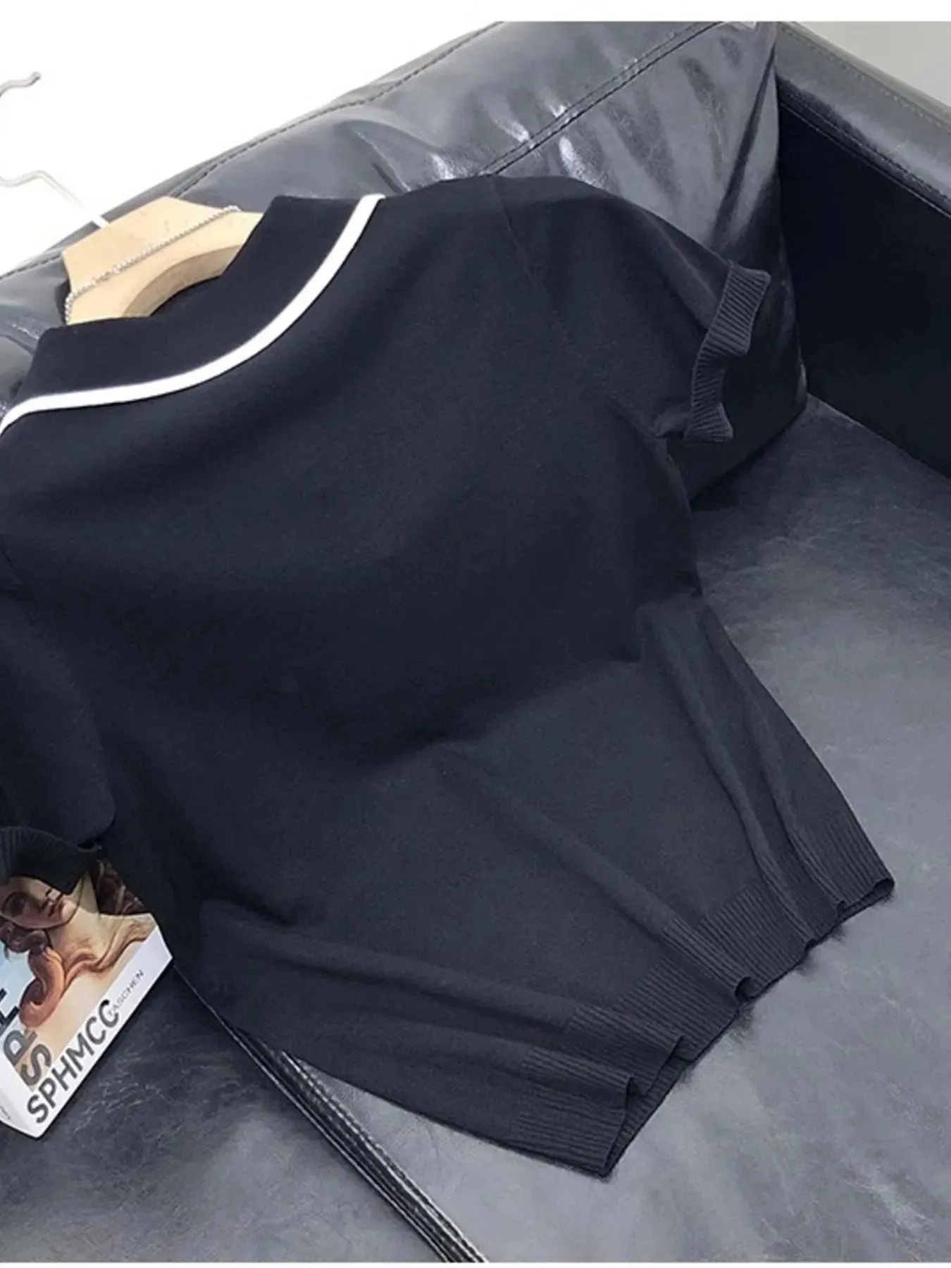 Men's Full Size Contrast Trim Knit Polo Shirt Plus Size sold by Gigi Laurent product image thumbnail 2