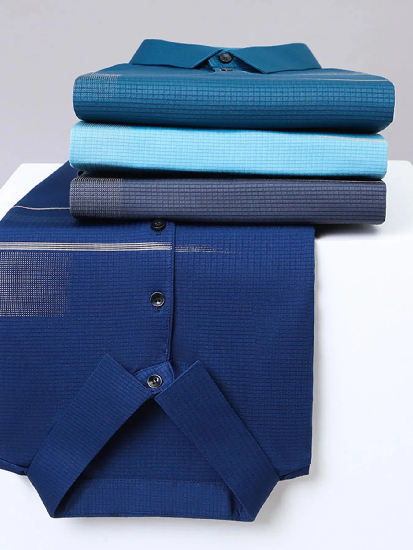 Men's Plus Size Quick-Dry Short Sleeve Polo Shirt sold by Gigi Laurent product image thumbnail 4