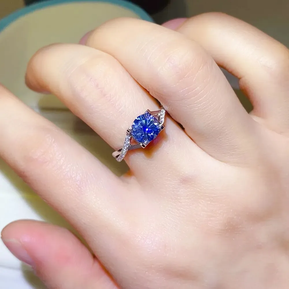 1 Carat Moissanite Crisscross 925 Sterling Silver Ring sold by Gigi Laurent product image thumbnail 3