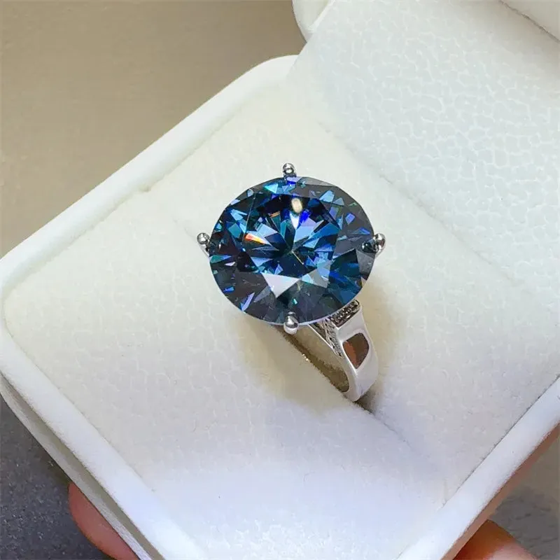 10 Carat 925 Sterling Silver Moissanite Ring sold by Gigi Laurent product image thumbnail 4