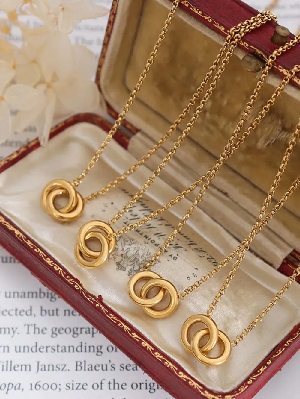 18K Gold-Plated Titanium Steel Hoop Pendant Necklace sold by Gigi Laurent product image thumbnail 3