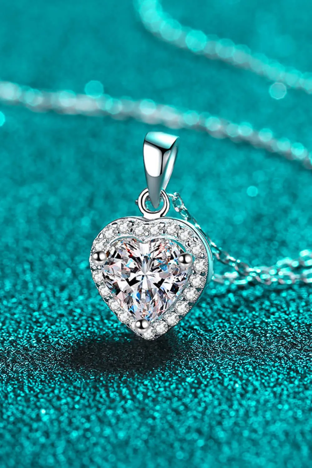 1 Carat Moissanite Heart Pendant Chain Necklace sold by Gigi Laurent product image thumbnail 3