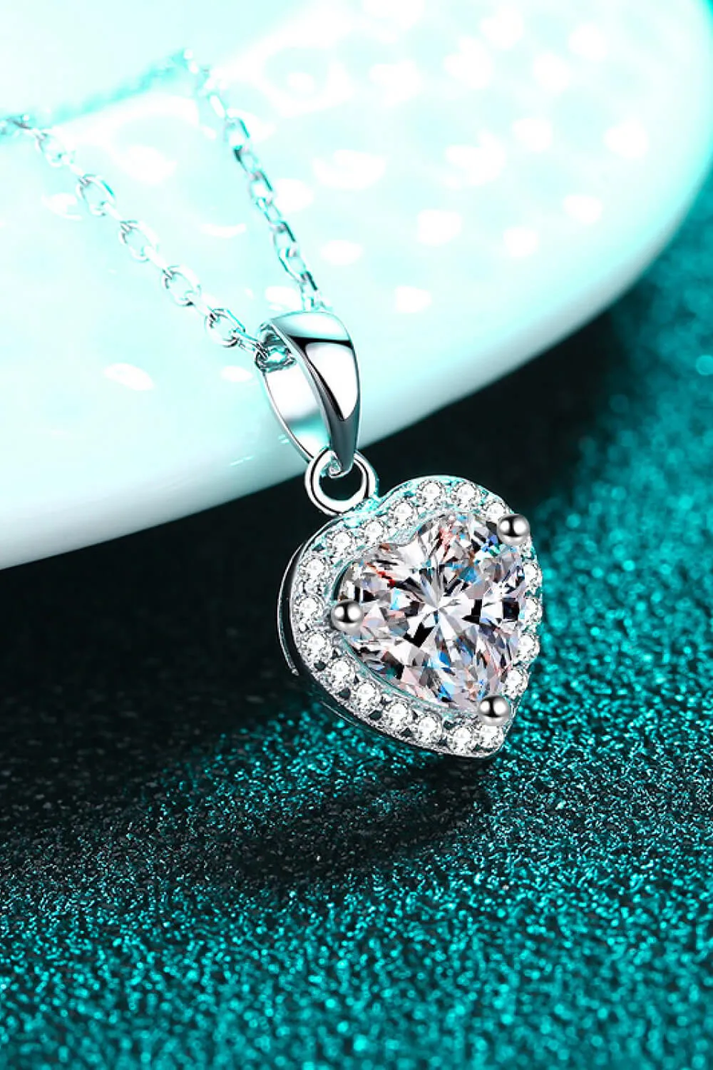 1 Carat Moissanite Heart Pendant Chain Necklace sold by Gigi Laurent product image thumbnail 4