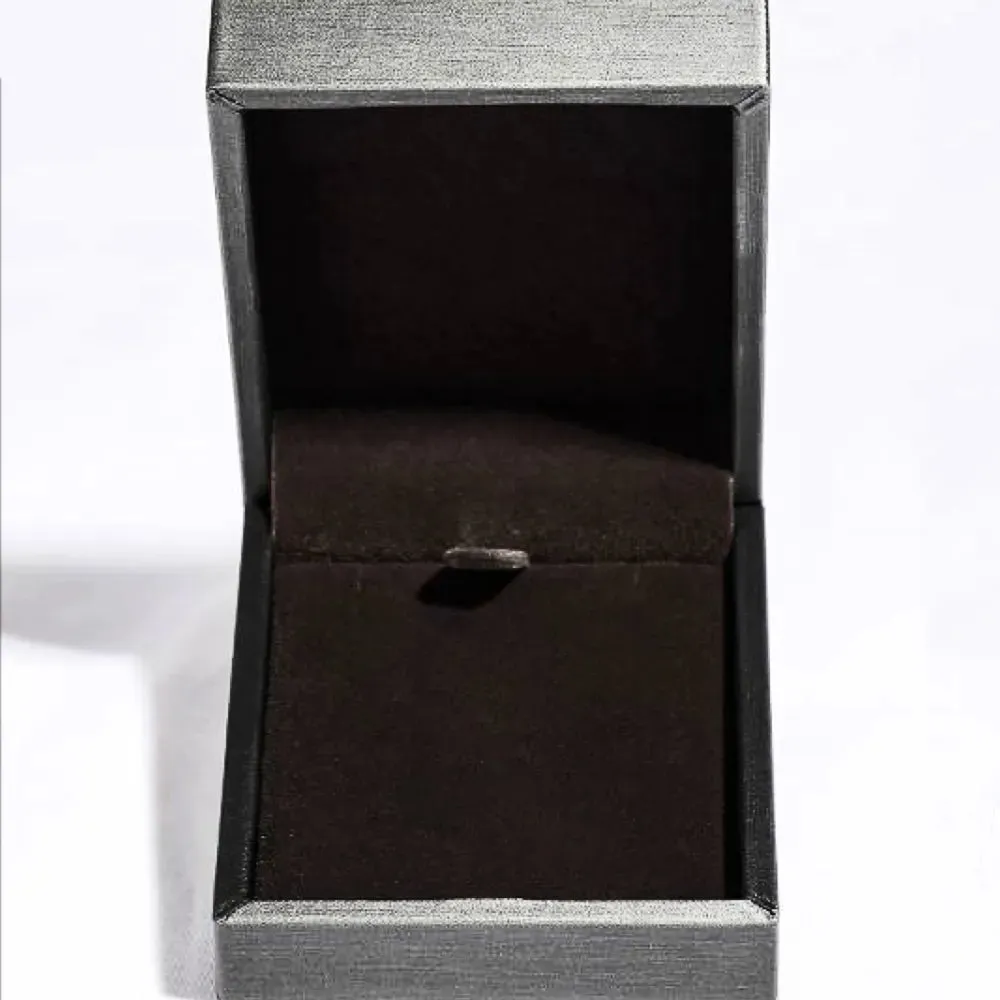 2 Carat Moissanite 925 Sterling Silver Necklace sold by Gigi Laurent product image thumbnail 5