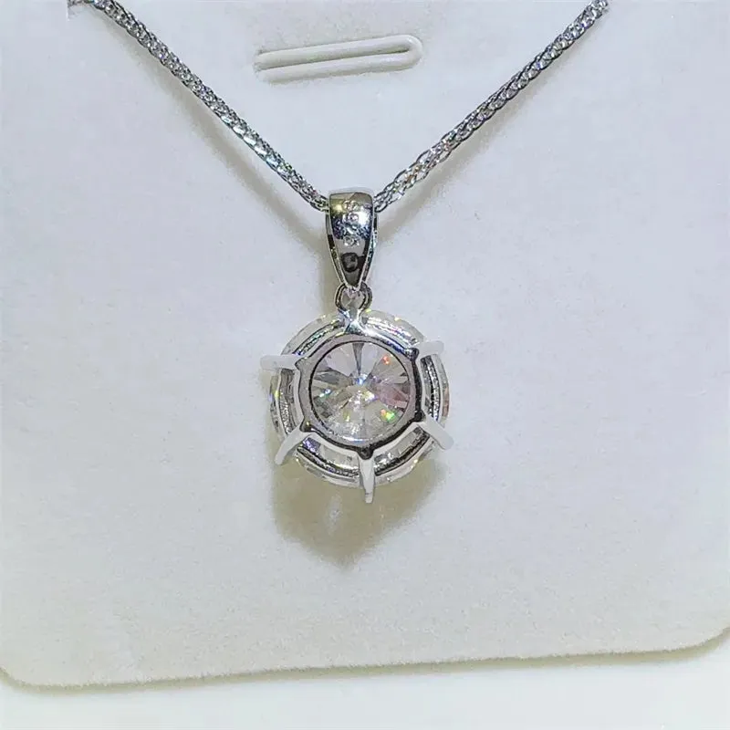 10 Carat Moissanite 925 Sterling Silver Pendant Necklace sold by Gigi Laurent product image thumbnail 3