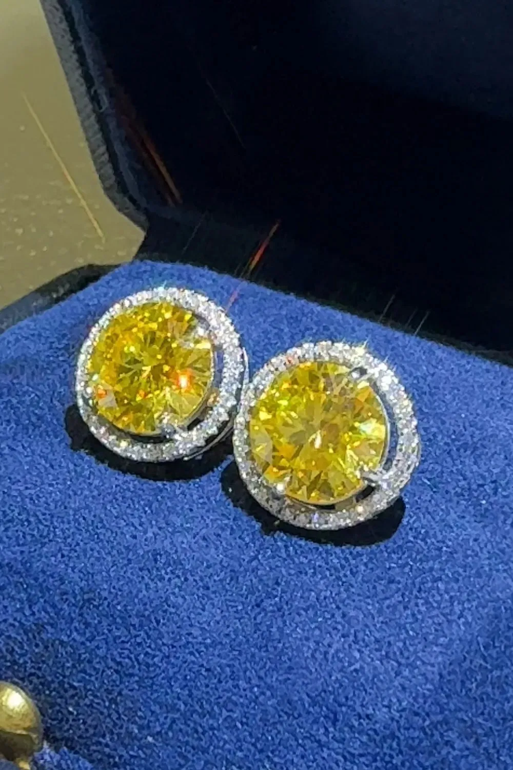 4 Carat Moissanite 925 Sterling Silver Earrings sold by Gigi Laurent product image thumbnail 4