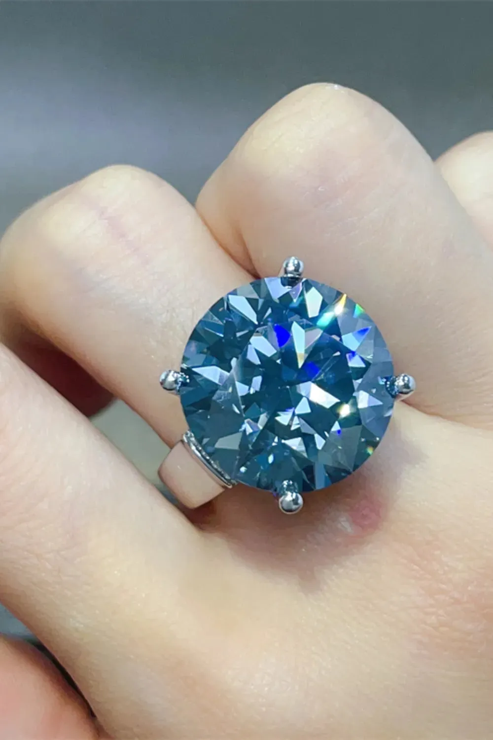 20 Carat Moissanite 925 Sterling Silver Ring sold by Gigi Laurent product image thumbnail 2