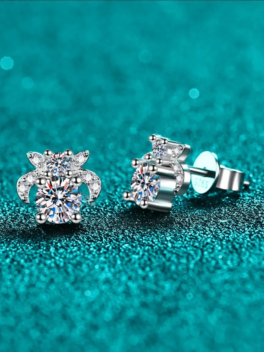 1 Carat Moissanite 925 Sterling Silver Stud Earrings sold by Gigi Laurent product image thumbnail 4