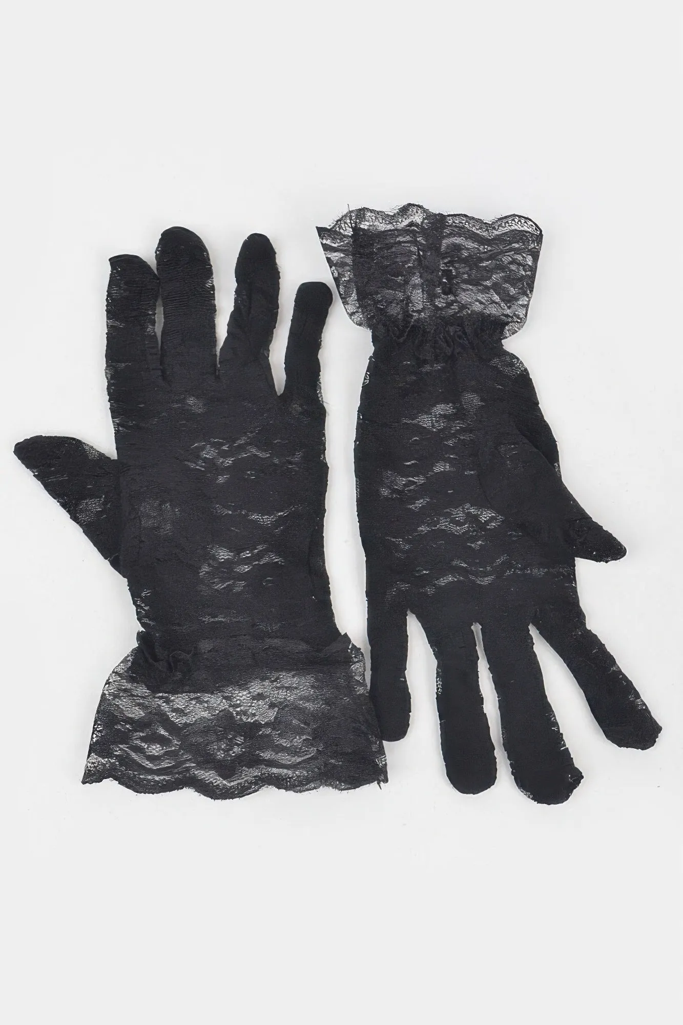 Delicate Lace Gloves sold by Gigi Laurent product image thumbnail 3