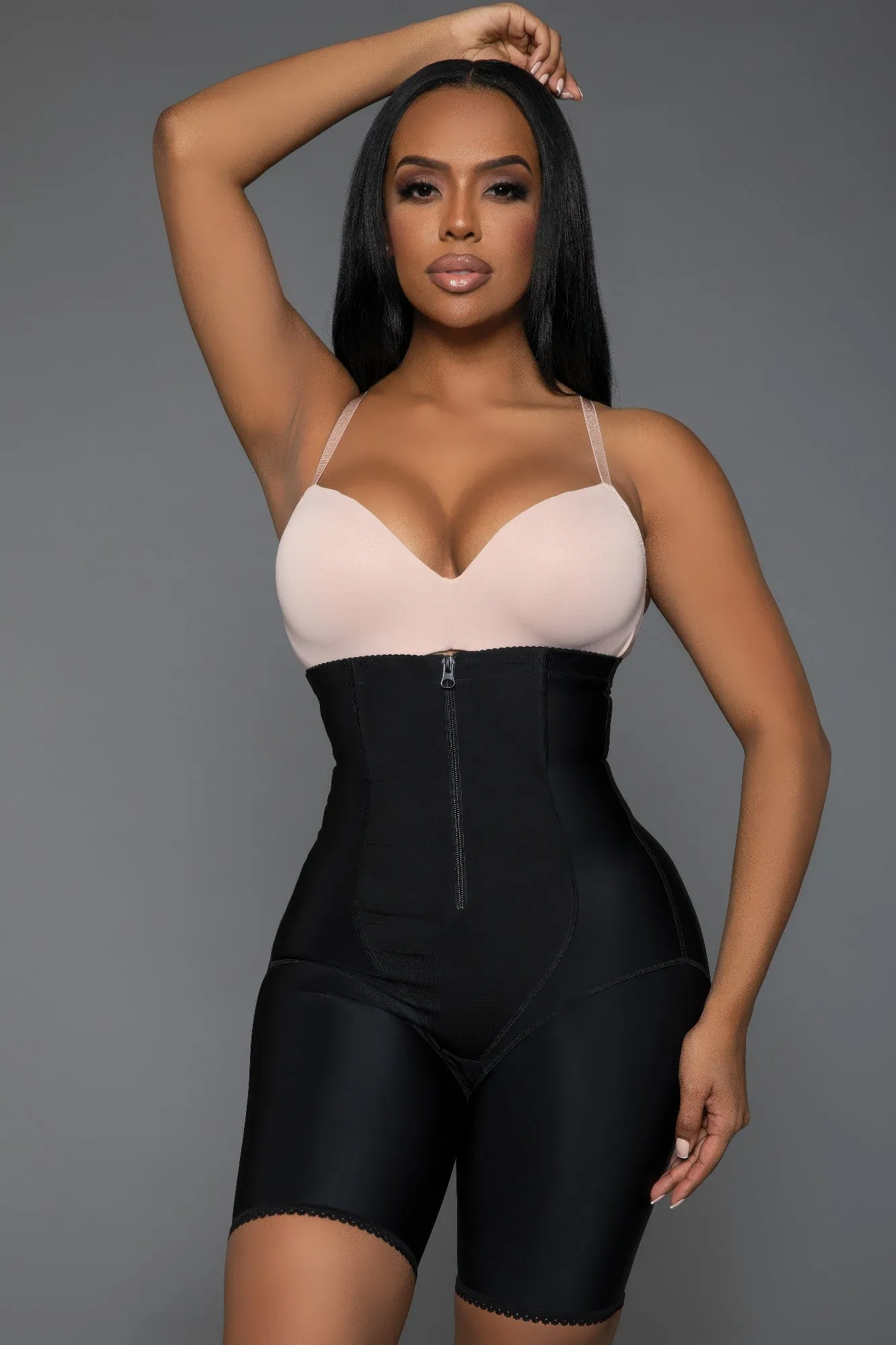 Feeling My Curves Bodyshaper sold by Gigi Laurent product image thumbnail 4