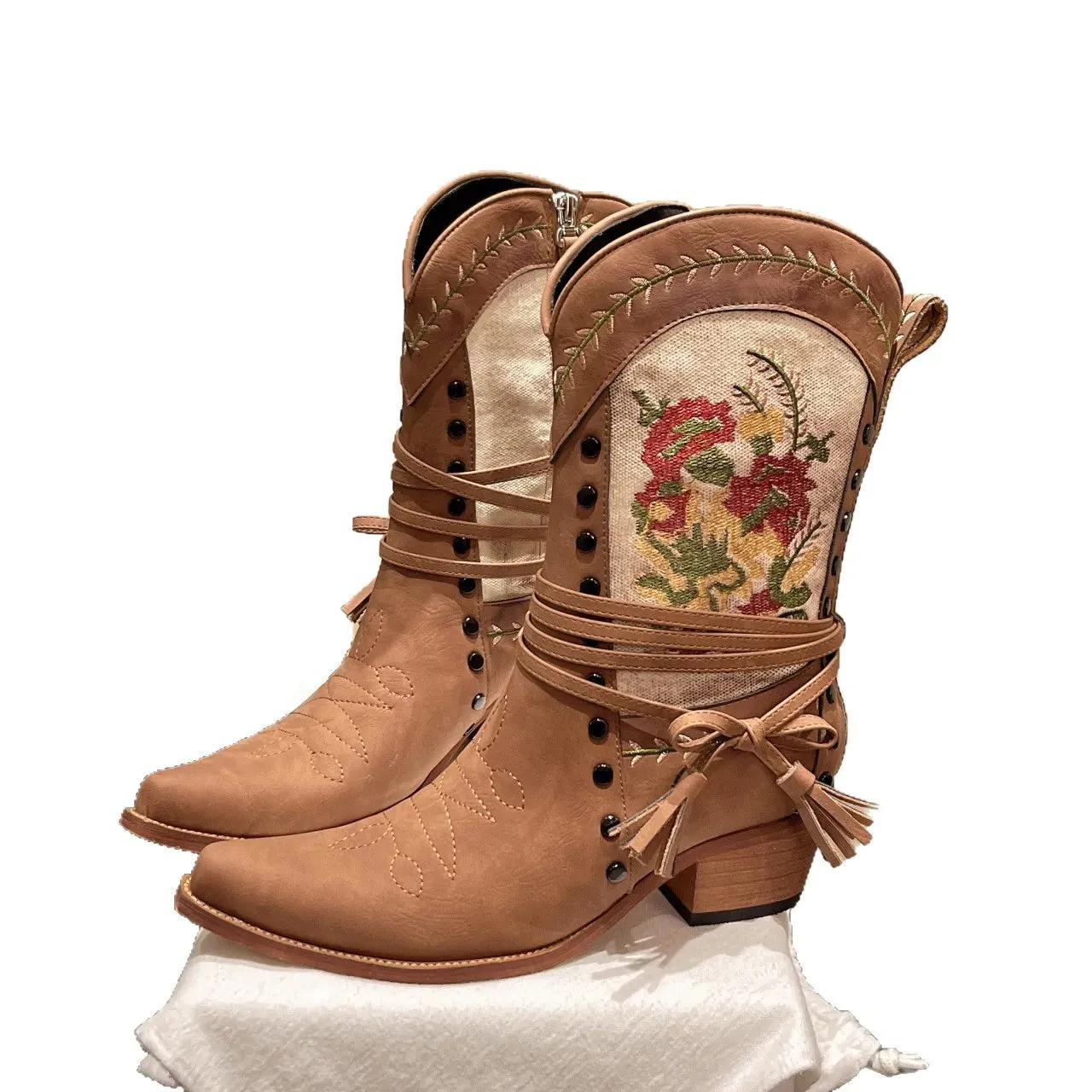 Vintage Floral Embroidered Western Cowgirl Boots sold by Gigi Laurent product image thumbnail 3
