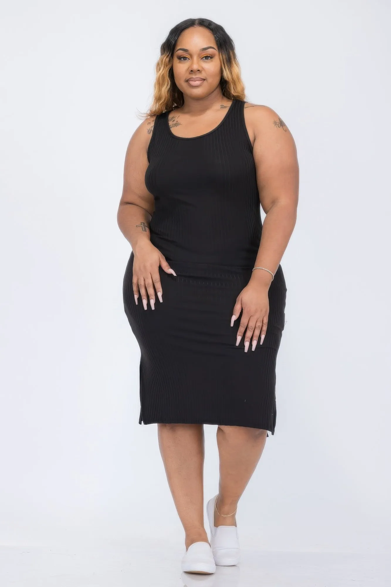 Plus Size Ribbed Side Slit Tank Midi Dress sold by Gigi Laurent product image thumbnail 2