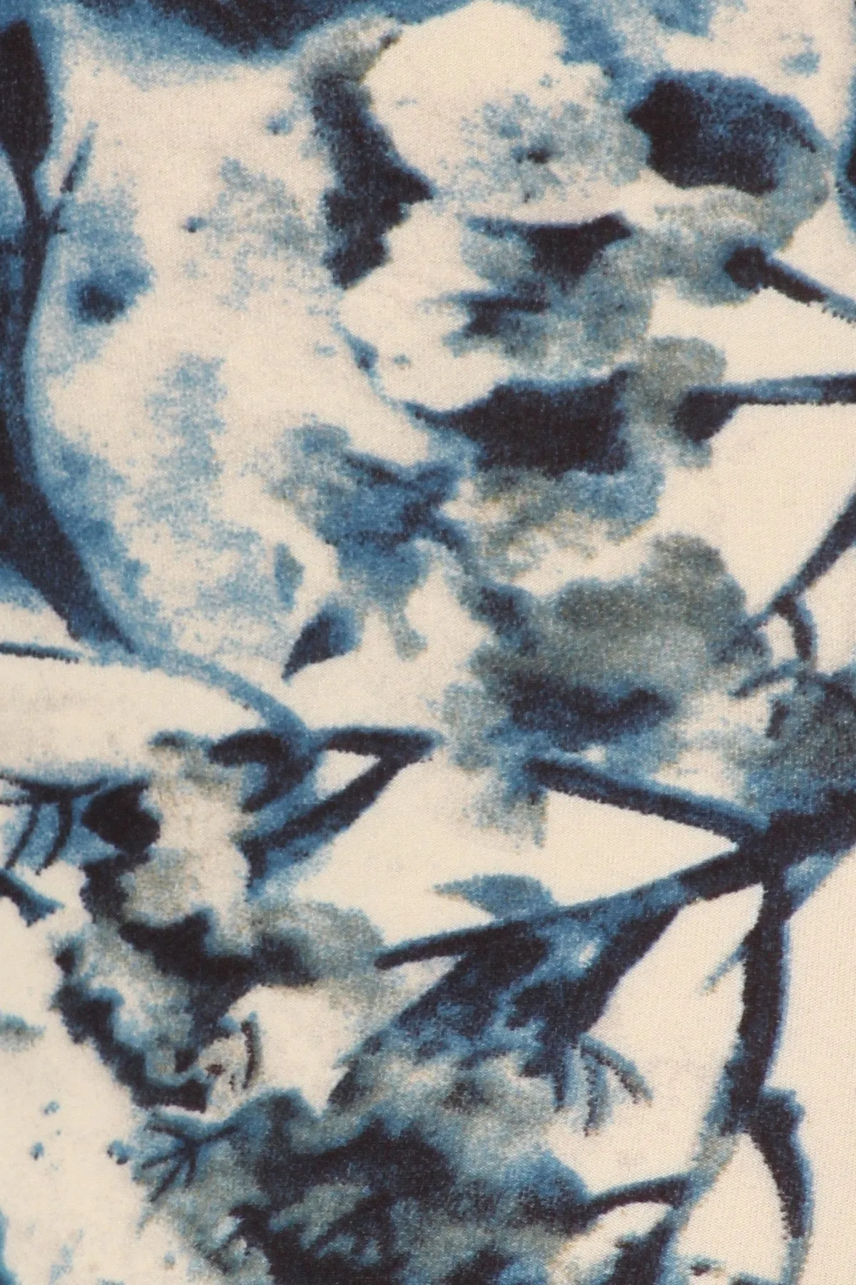 Plus Size Floral Print, Full Length Leggings In A Slim Fitting Style With A Banded High Waist sold by Gigi Laurent product image thumbnail 4