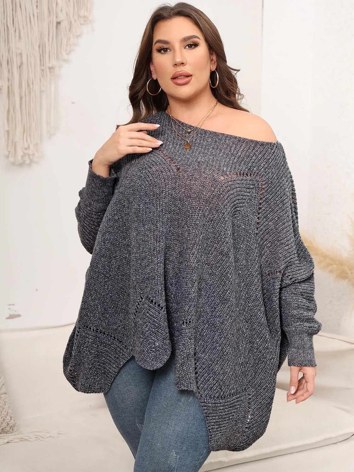Plus Size Round Neck Batwing Sleeve Sweater sold by Gigi Laurent product image thumbnail 4