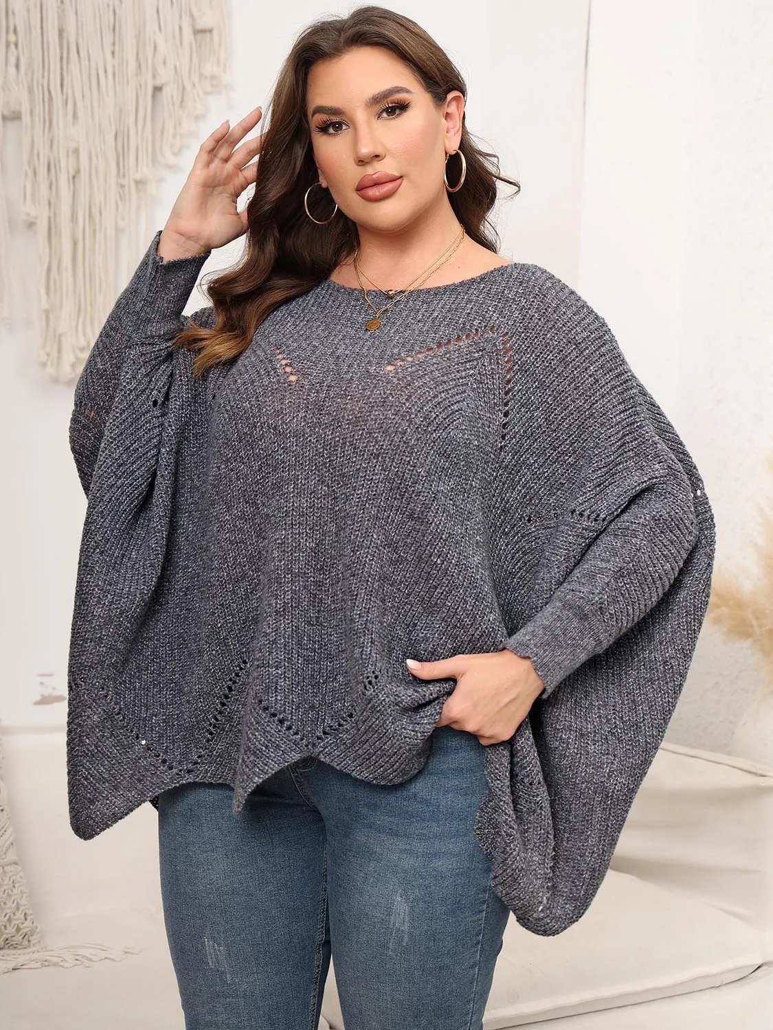 Plus Size Round Neck Batwing Sleeve Sweater sold by Gigi Laurent product image thumbnail 3