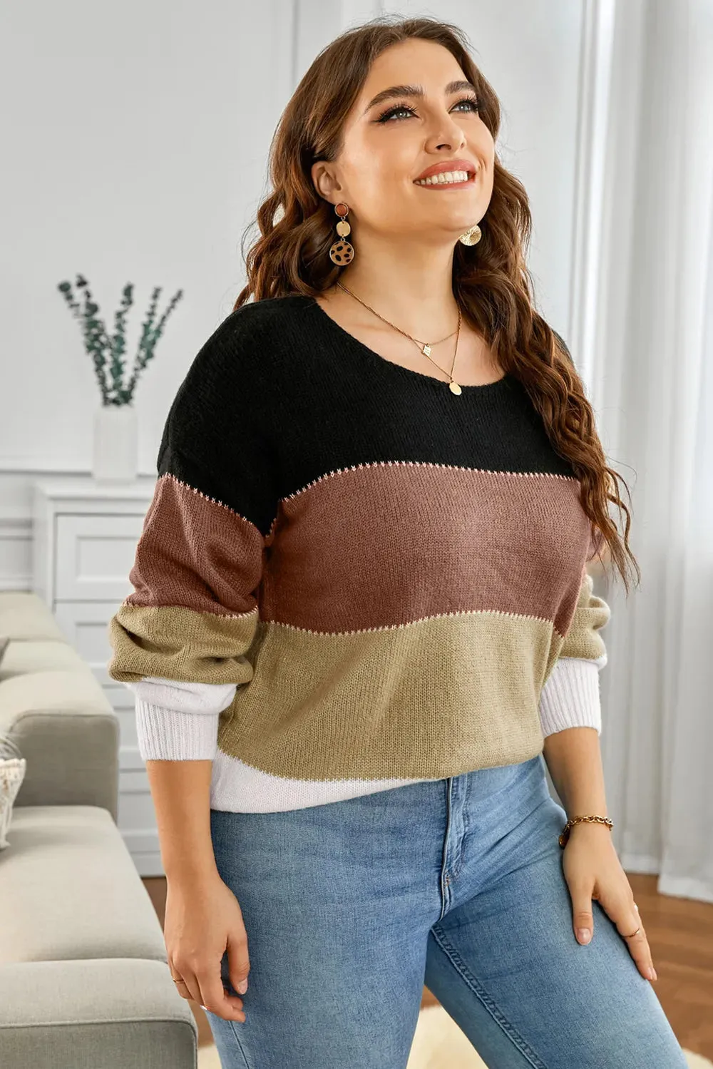 Plus Size Color Block Round Neck Sweater sold by Gigi Laurent product image thumbnail 2