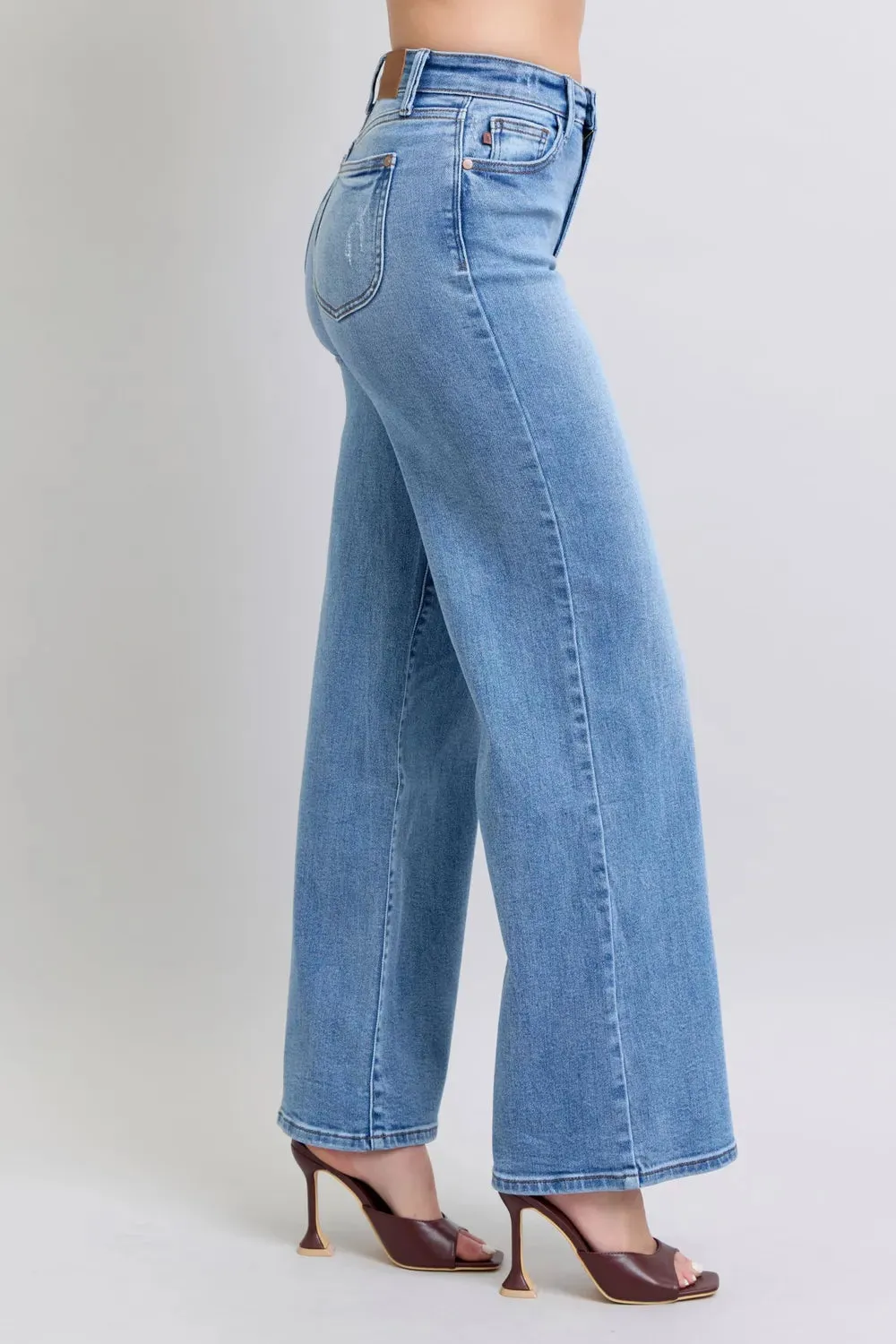 Judy Blue Full Size Wide Leg Jeans with Pockets sold by Gigi Laurent product image thumbnail 3
