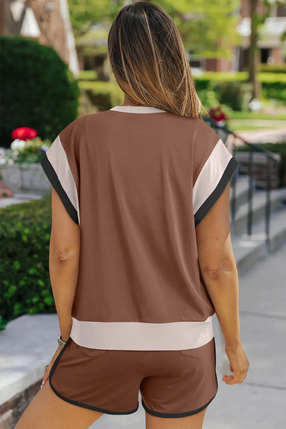 Contrast Round Neck Top and Shorts Set sold by Gigi Laurent product image thumbnail 3