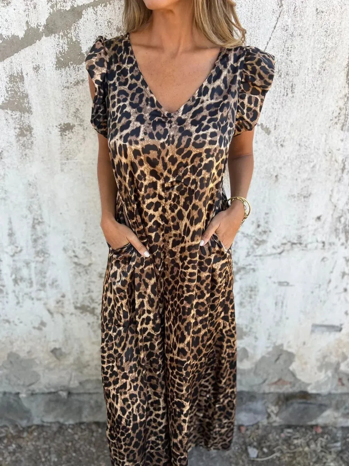 Full Size V-Neck Cap Sleeve Wide Leg Jumpsuit Plus Size sold by Gigi Laurent product image thumbnail 3