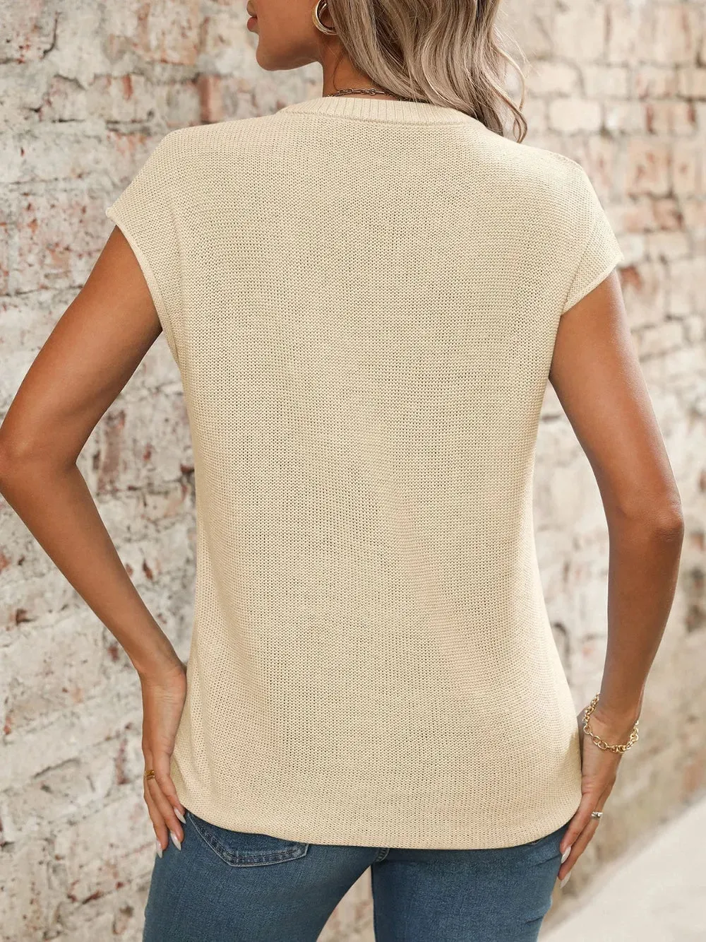 V-Neck Short Sleeve Knit Top sold by Gigi Laurent product image thumbnail 5
