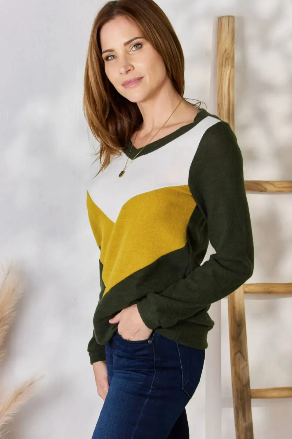 Hailey & Co Full Size Colorblock V-Neck Blouse sold by Gigi Laurent product image thumbnail 3