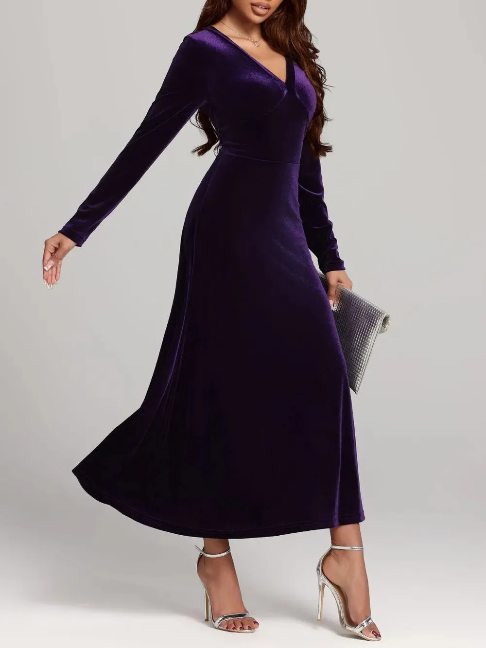 V-Neck Long Sleeve Velvet Dress sold by Gigi Laurent product image thumbnail 4