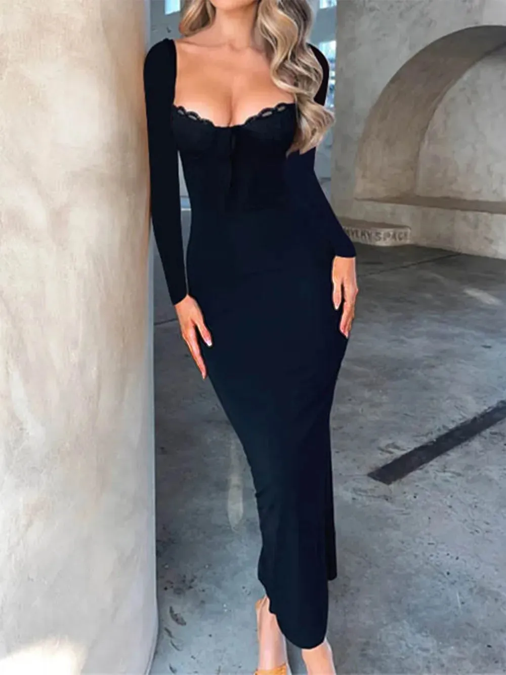 Devine Slit Lace Detail Sweetheart Neck Long Sleeve Maxi Dress sold by Gigi Laurent product image thumbnail 5