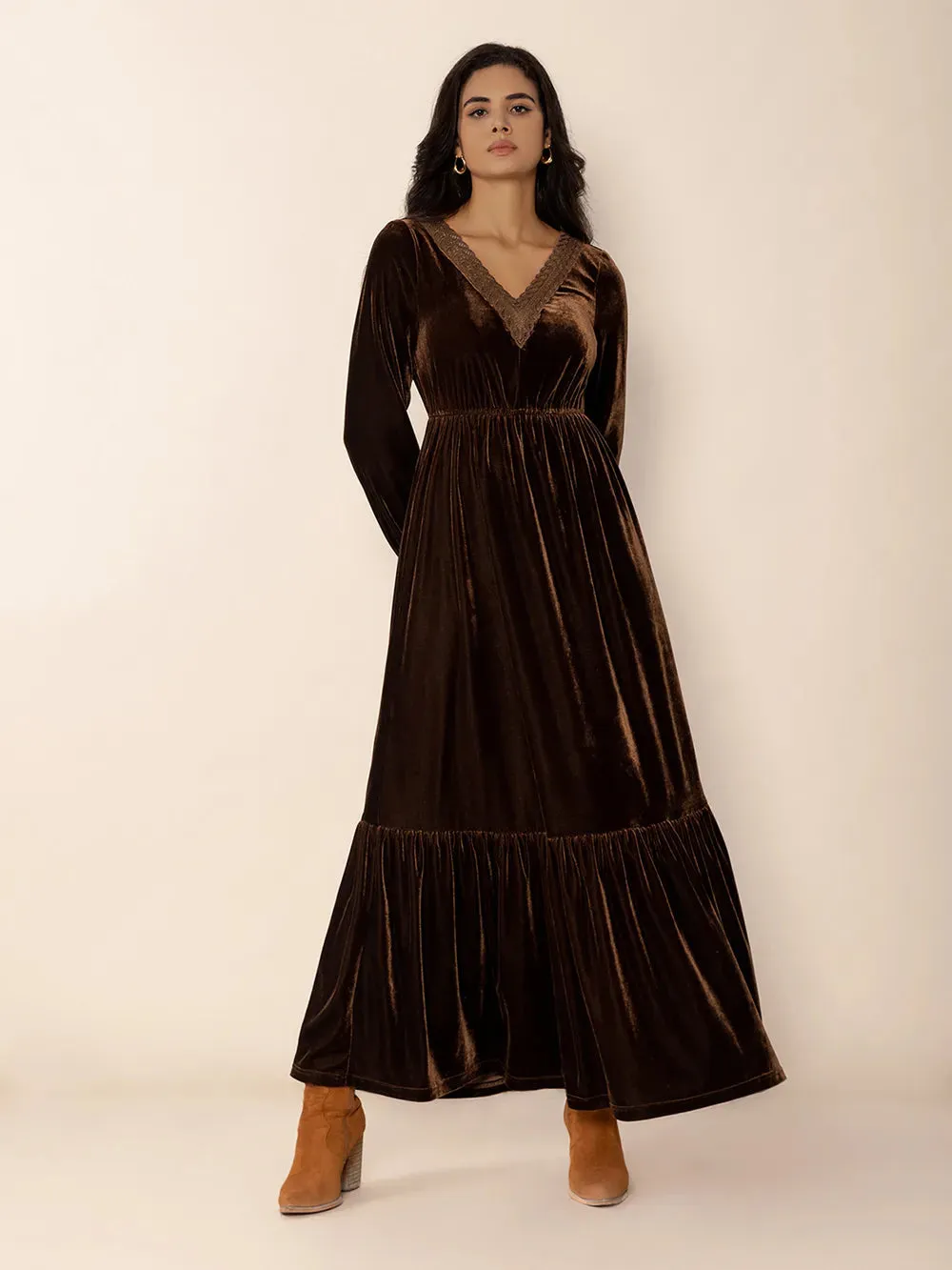 Lace Detail V-Neck Long Sleeve Maxi Dress sold by Gigi Laurent product image thumbnail 3