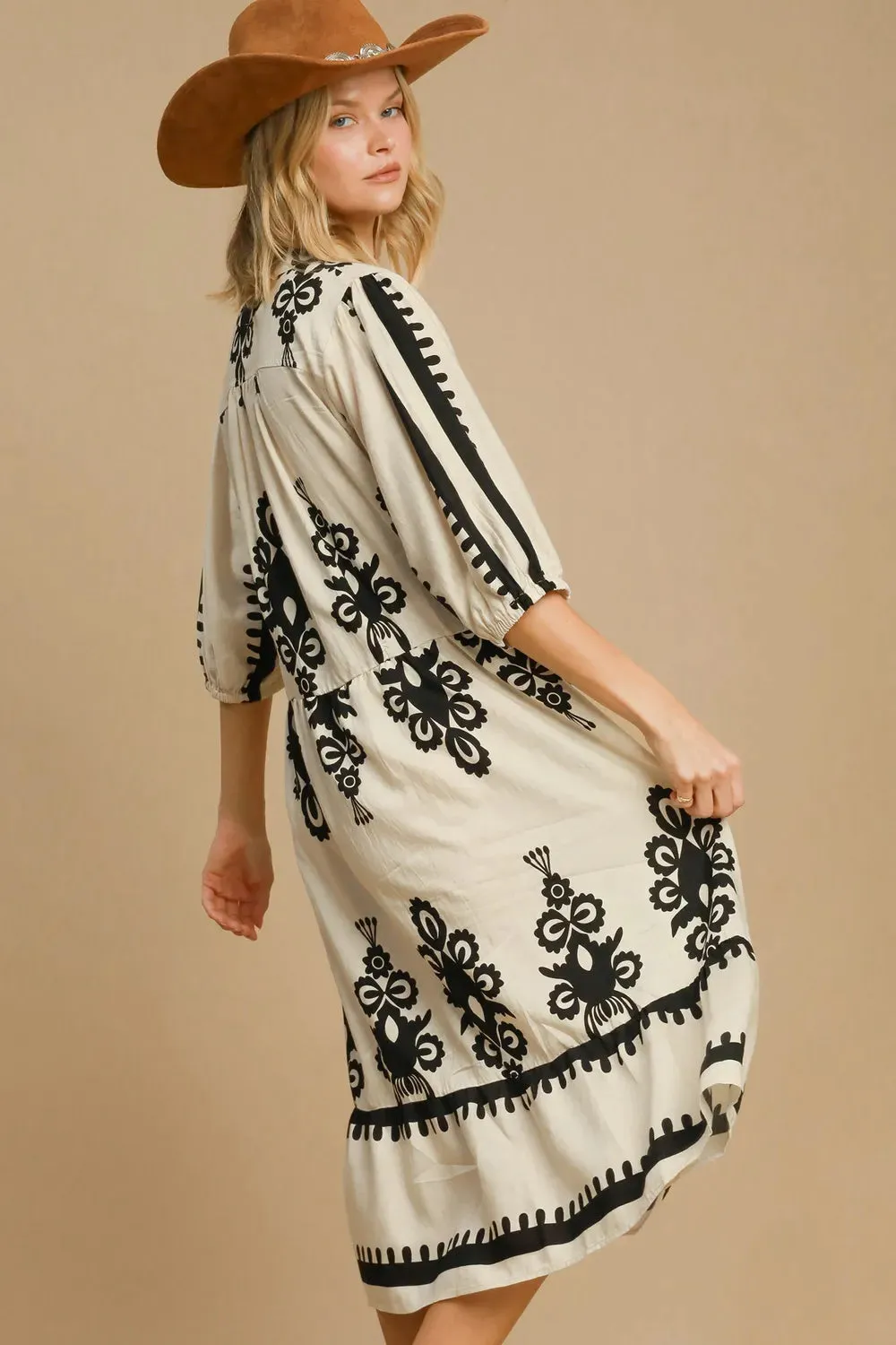 Umgee Printed Notched Midi Dress sold by Gigi Laurent product image thumbnail 4