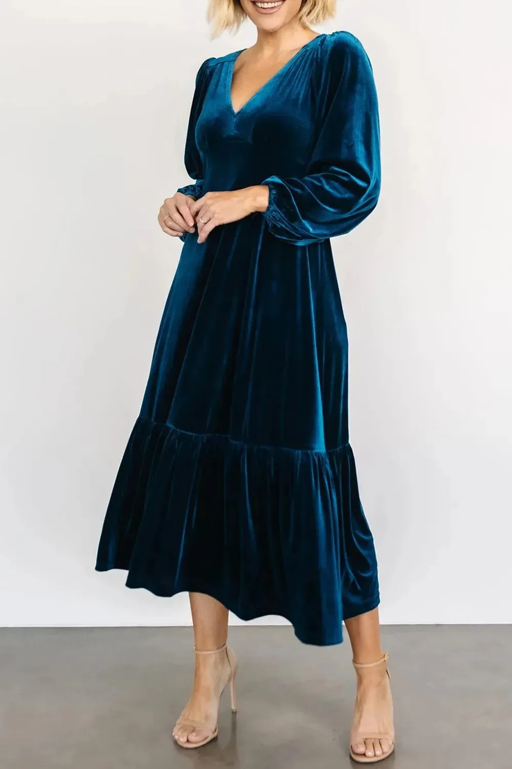 V-Neck Long Sleeve Midi Velvet Dress sold by Gigi Laurent product image thumbnail 3