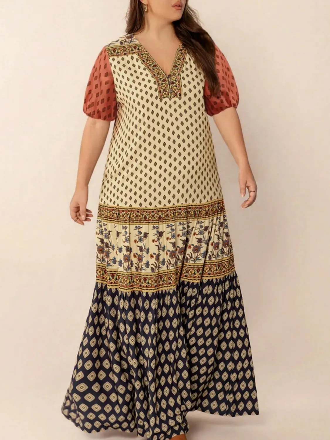Plus Size Ruched Printed Short Sleeve Midi Dress sold by Gigi Laurent product image thumbnail 4