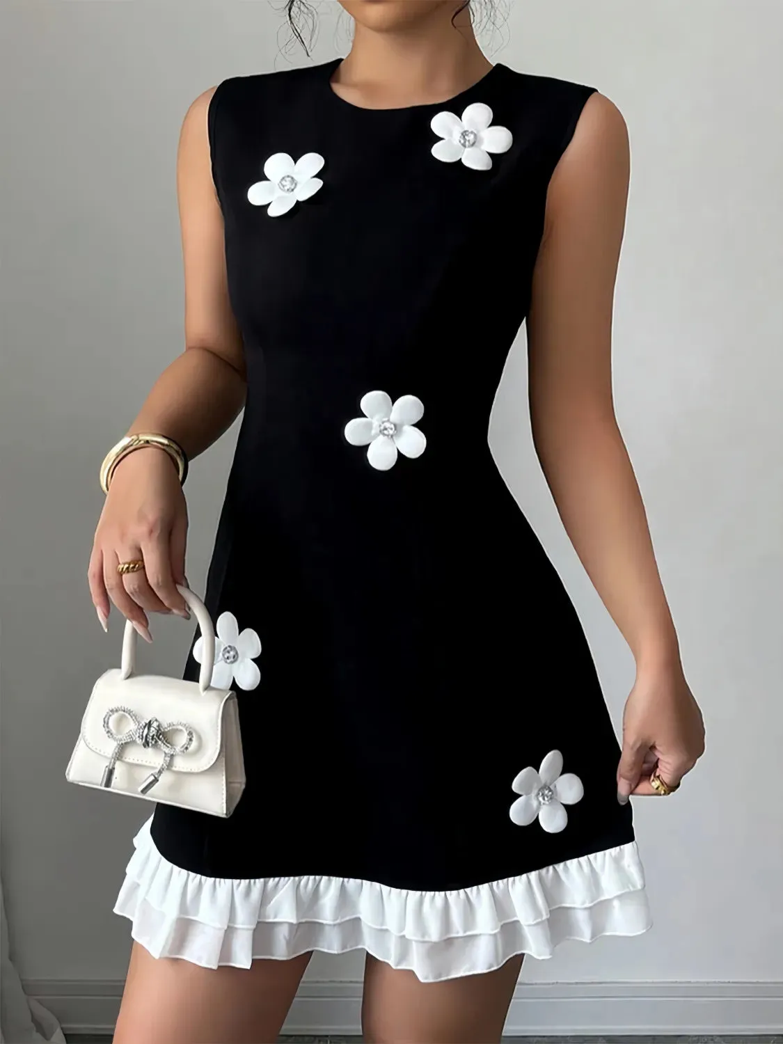 Flower Round Neck Sleeveless Dress sold by Gigi Laurent product image thumbnail 2