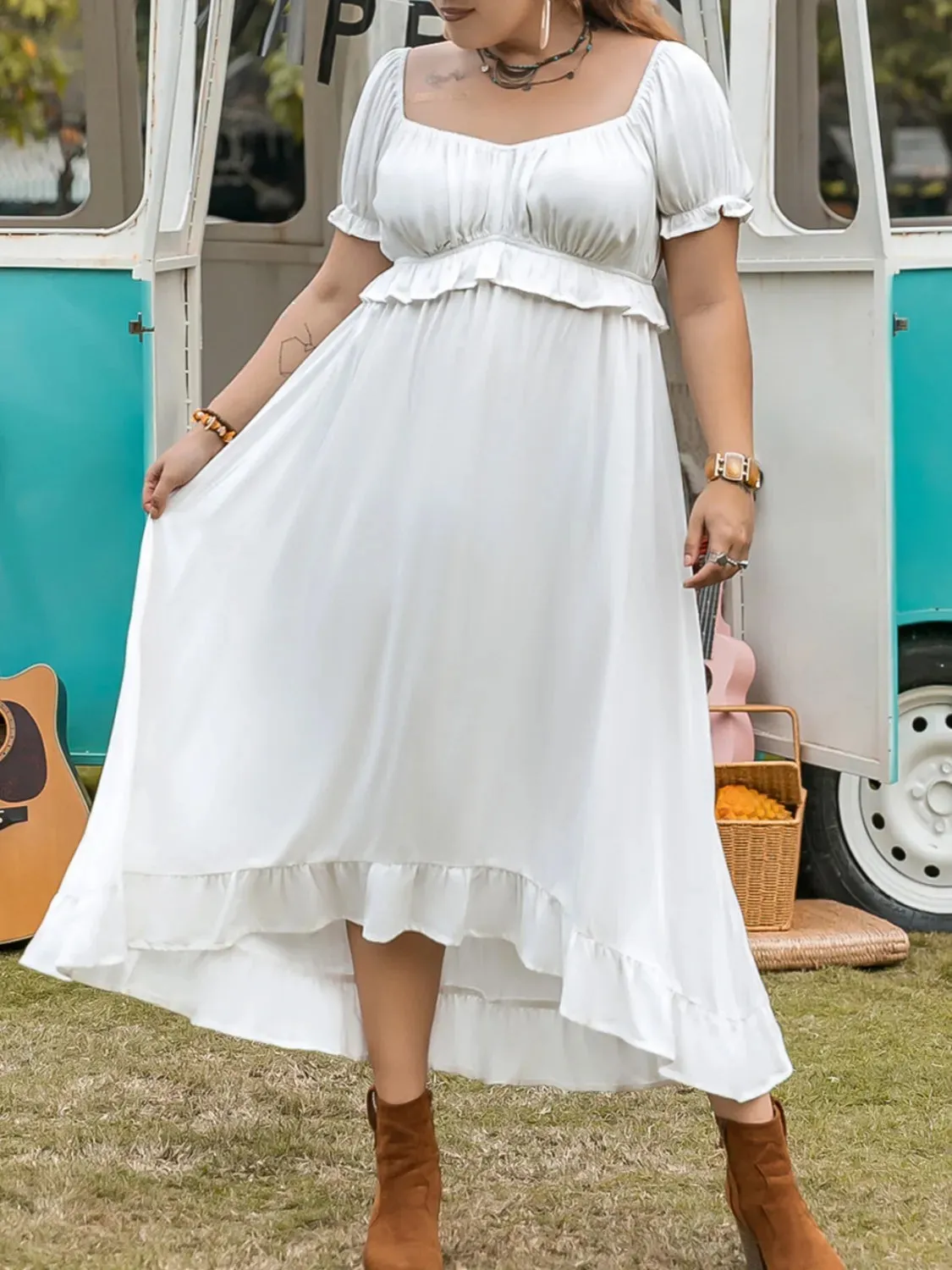 Plus Size Ruffled Hem Off-Shoulder Dress sold by Gigi Laurent product image thumbnail 3