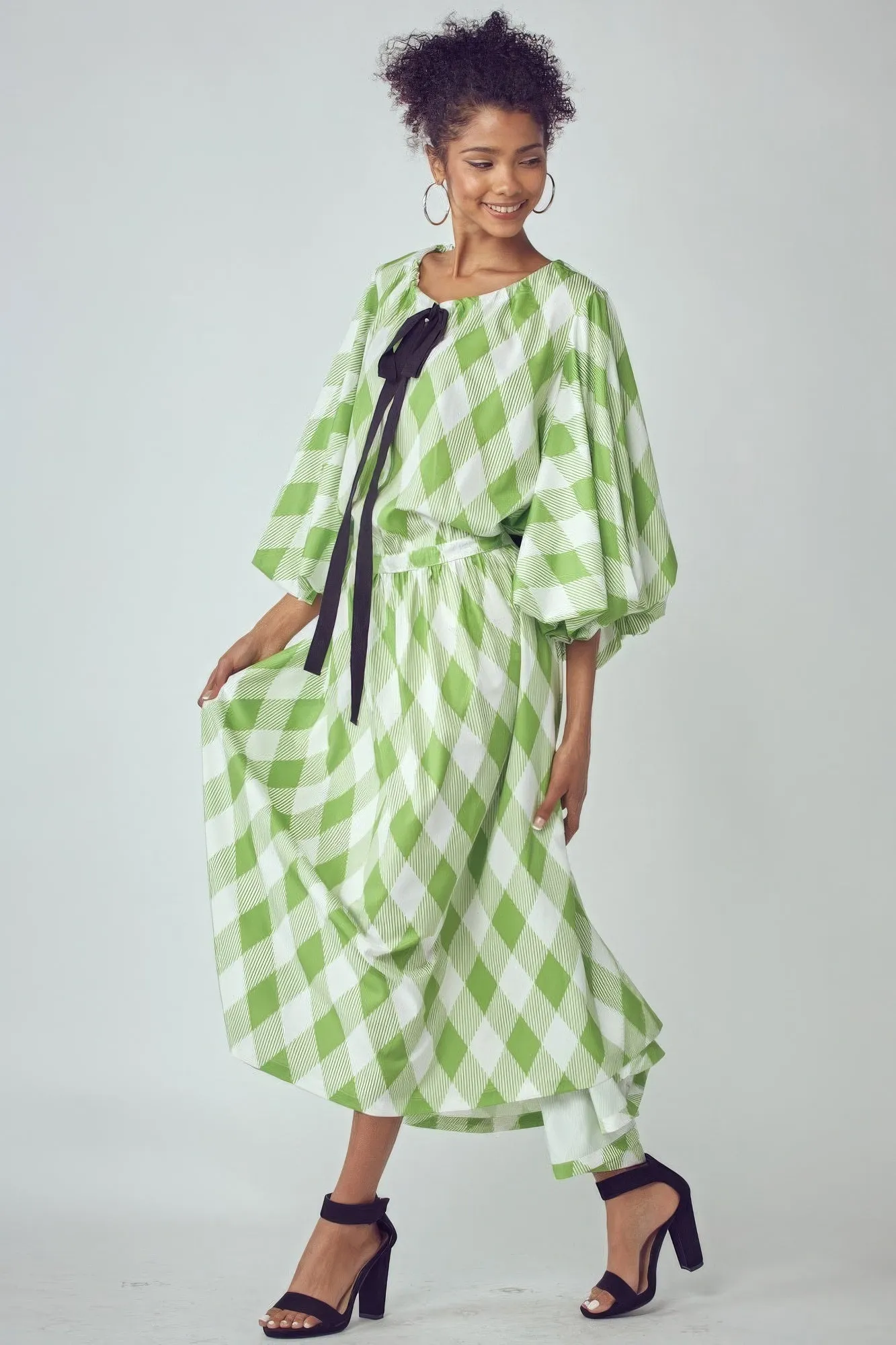 Balloon Sleeves Very Over Fit Pocketed Dress sold by Gigi Laurent product image thumbnail 5