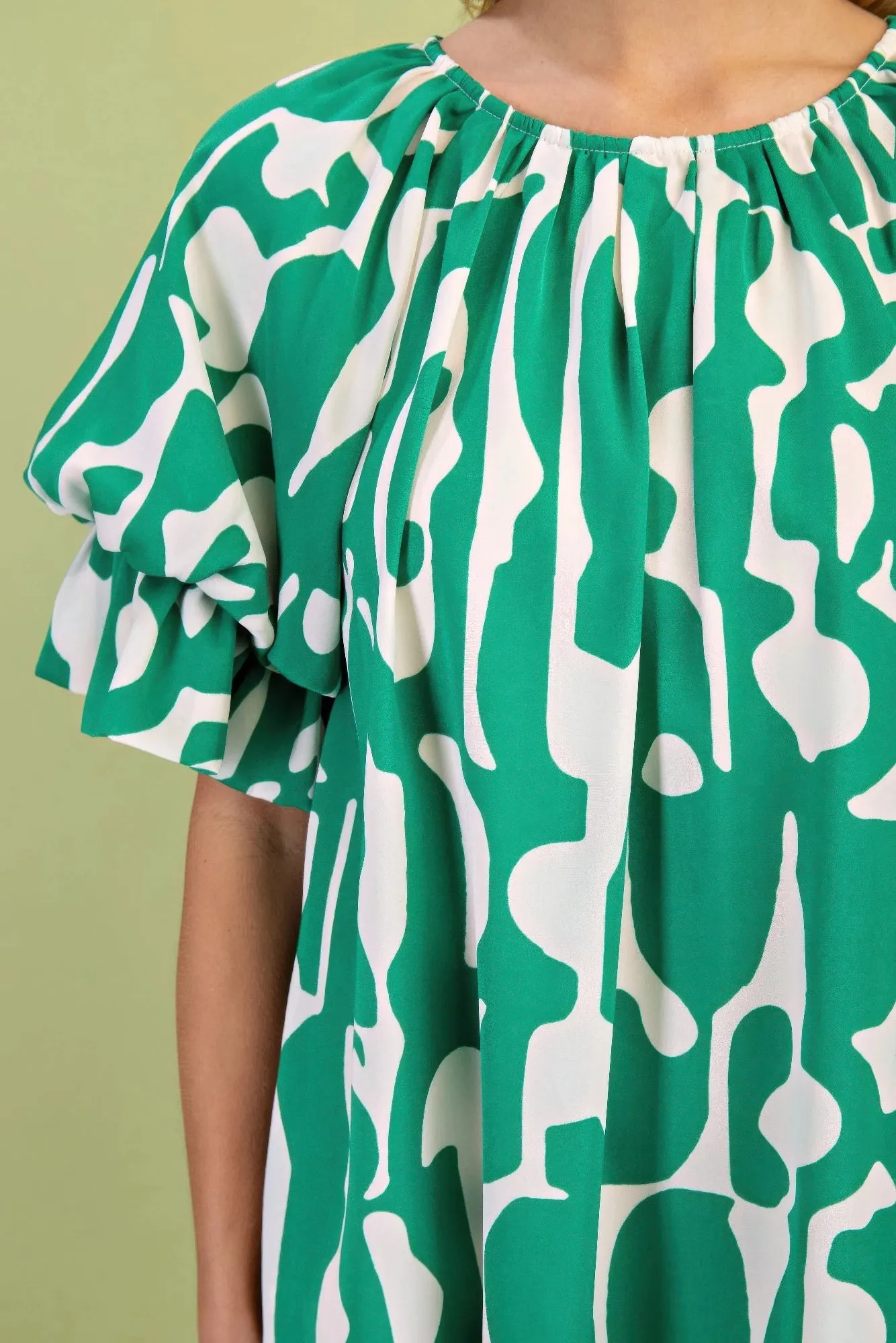 Geometric Print Loose Fit Mini Dress With Gathered Balloon Sleeves sold by Gigi Laurent product image thumbnail 5