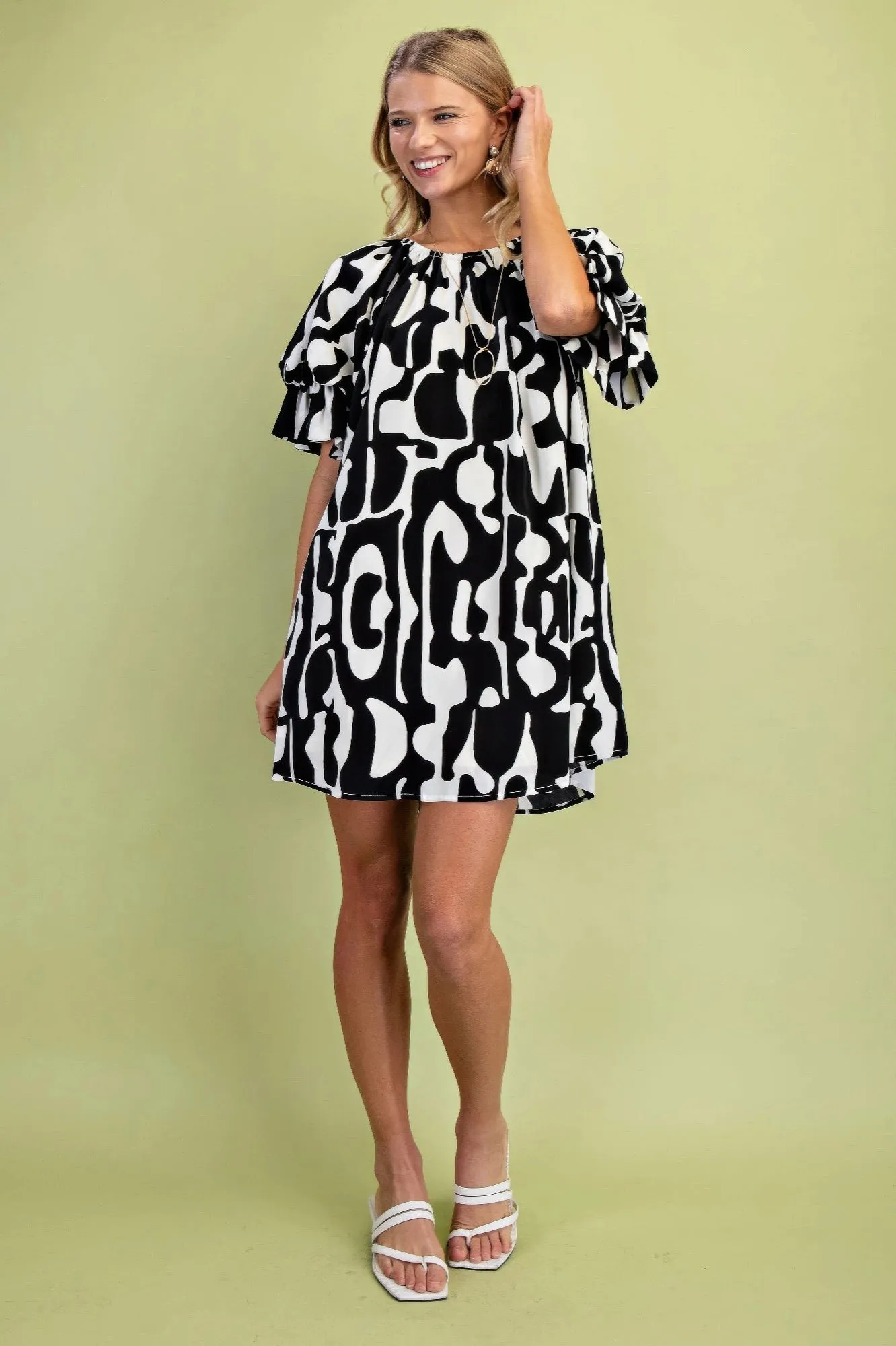 Geometric Print Loose Fit Mini Dress With Gathered Balloon Sleeves sold by Gigi Laurent product image thumbnail 2