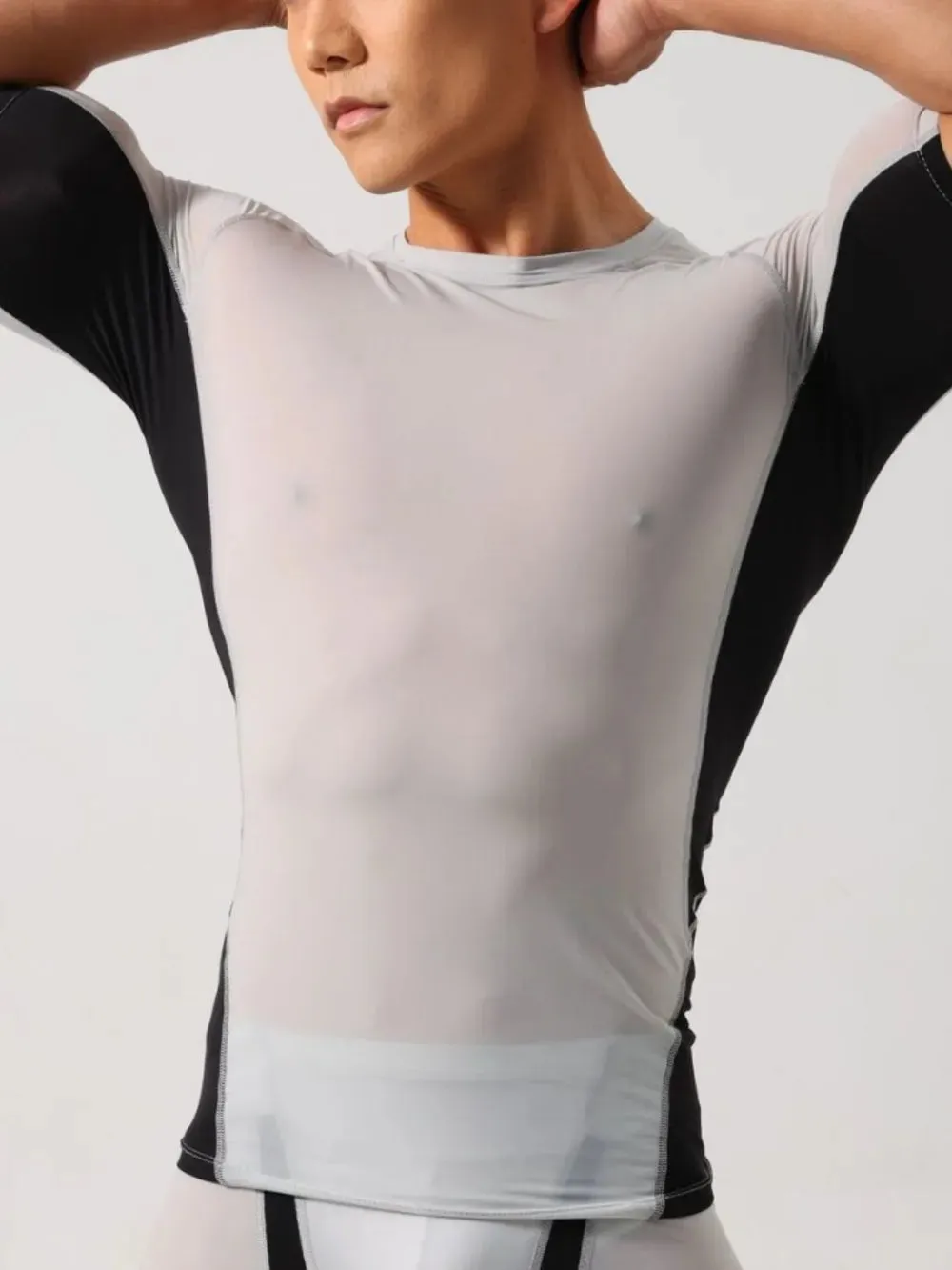 Men's Contrast Round Neck Short Sleeve T-Shirt sold by Gigi Laurent product image thumbnail 5