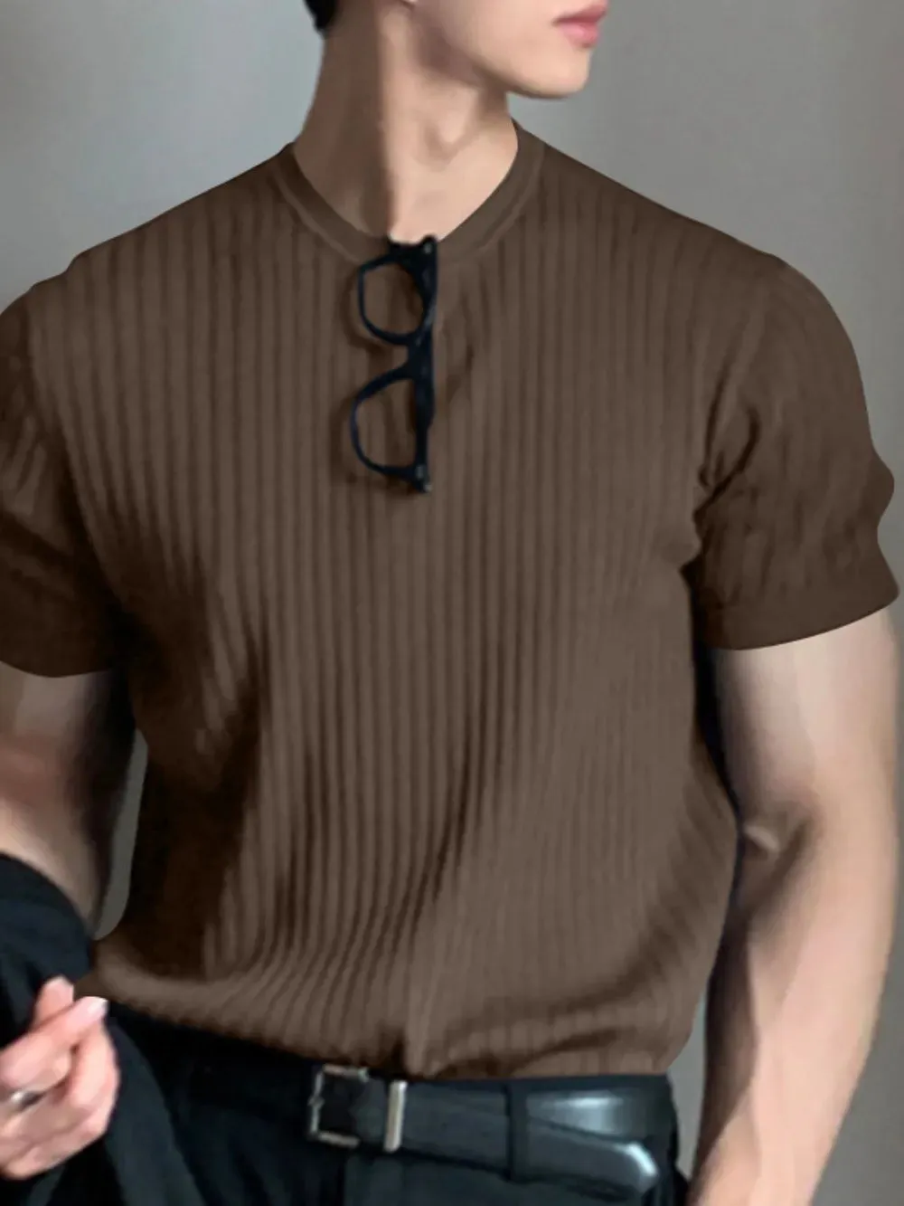 Men's Full Size Round Neck Short Sleeve T-Shirt Plus Size sold by Gigi Laurent product image thumbnail 3