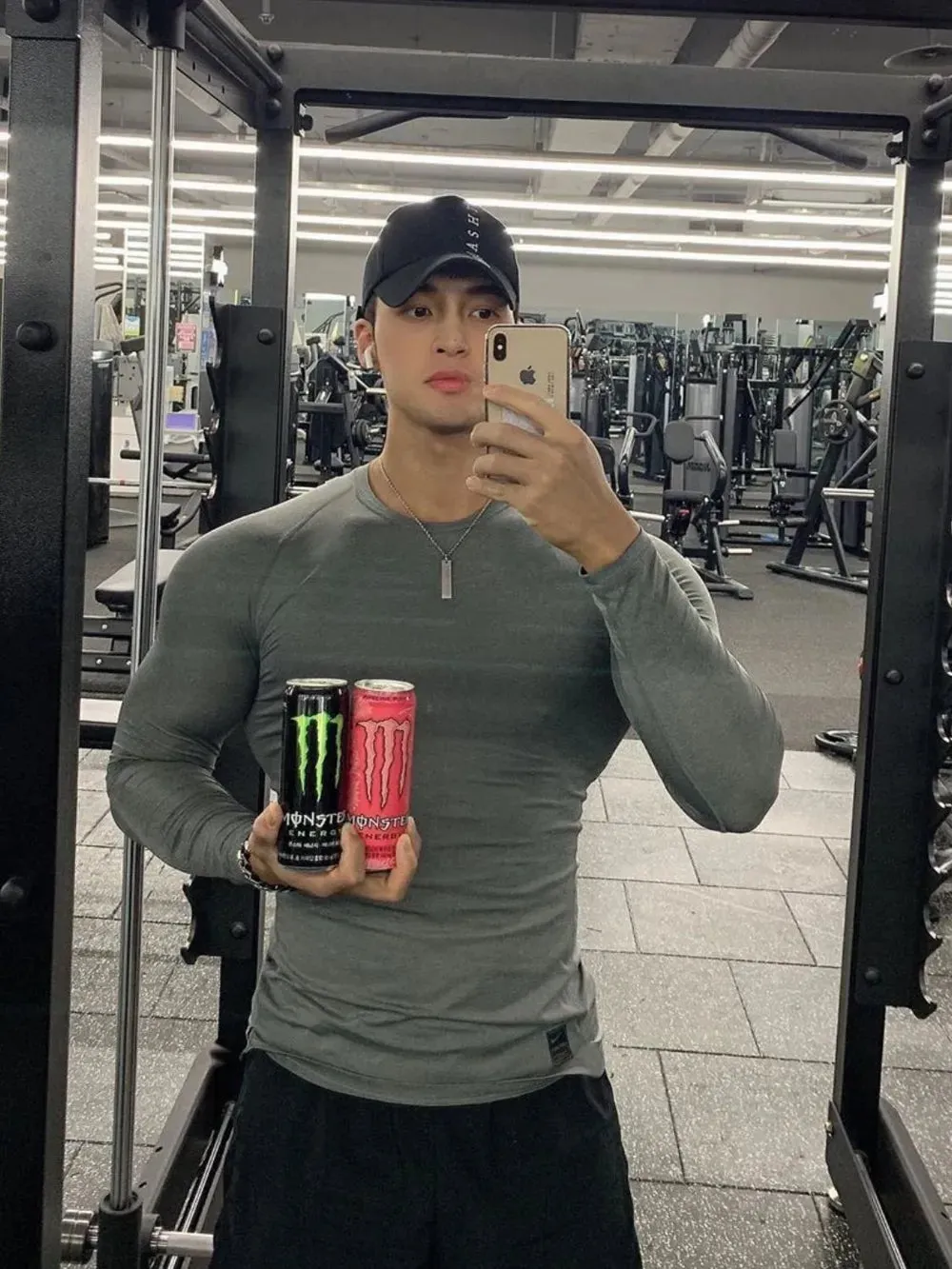 Men's Plus Size Round Neck Breathable T-Shirt sold by Gigi Laurent product image thumbnail 2