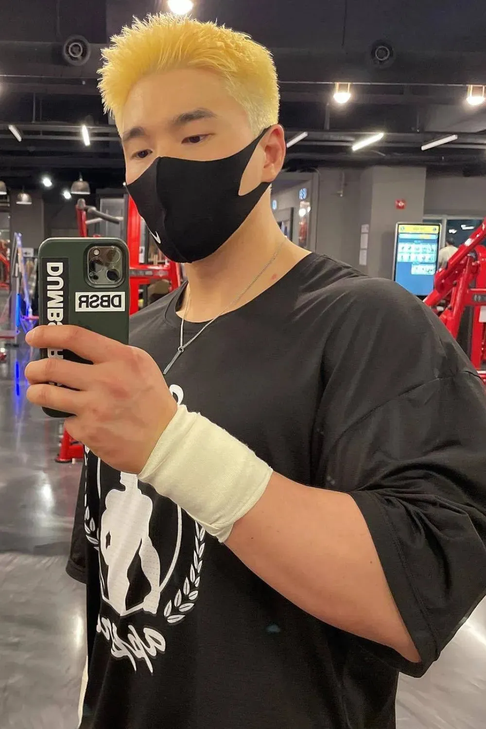 Men's Plus Size Round Neck Short Sleeve T-Shirt sold by Gigi Laurent product image thumbnail 5