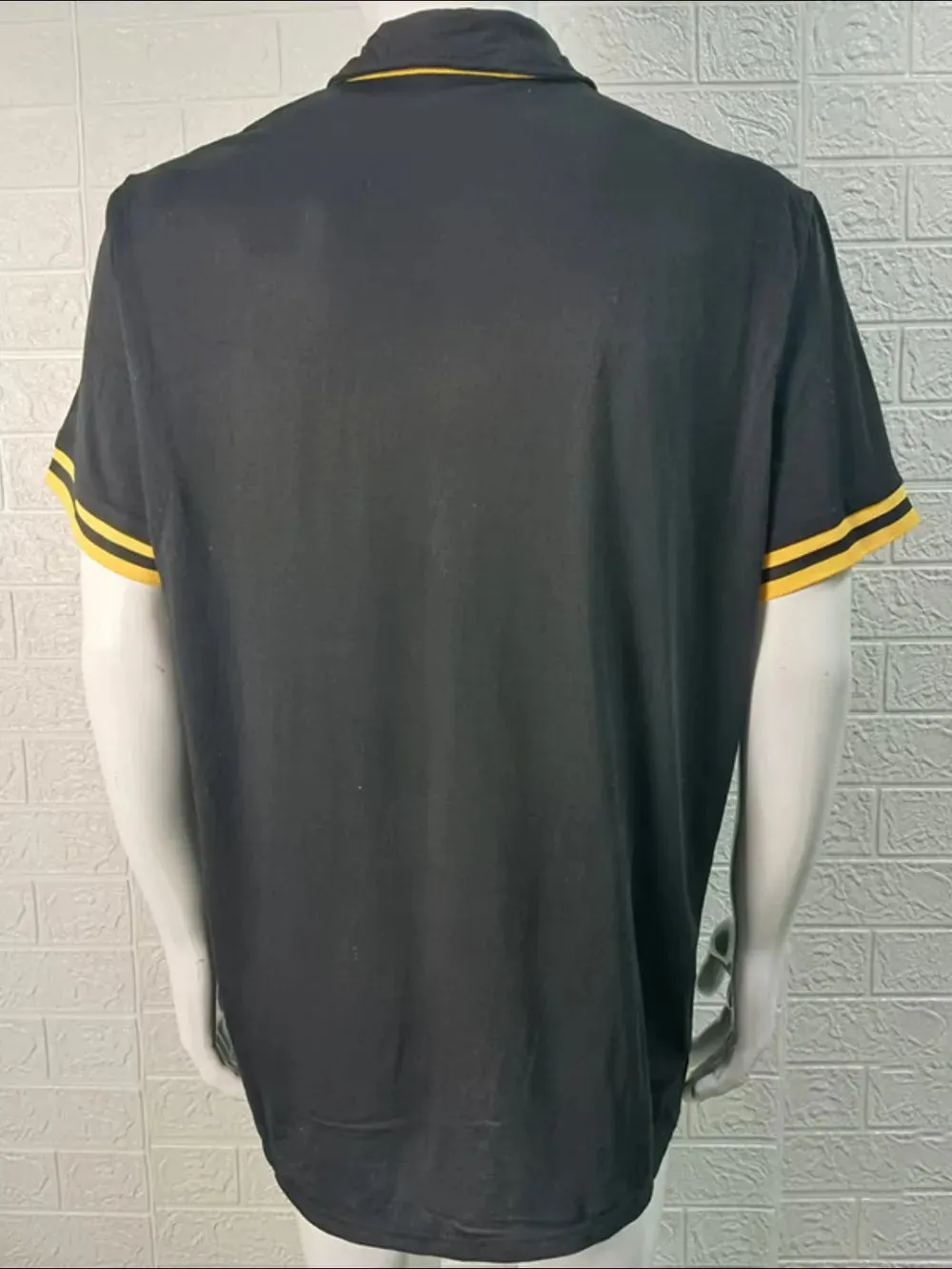 Men's Collared Neck Contrast Short Sleeve Polo sold by Gigi Laurent product image thumbnail 3