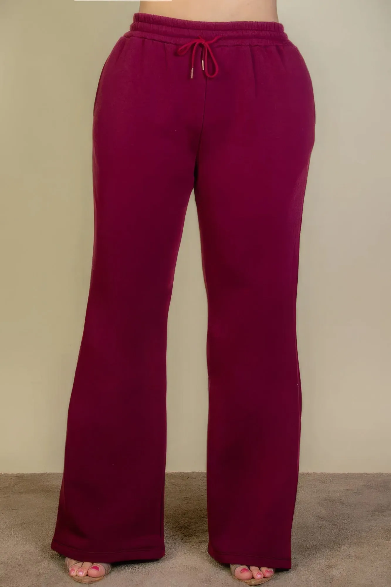 Plus Size Drawstring Waist Slant Pocket Sweatpants sold by Gigi Laurent product image thumbnail 2