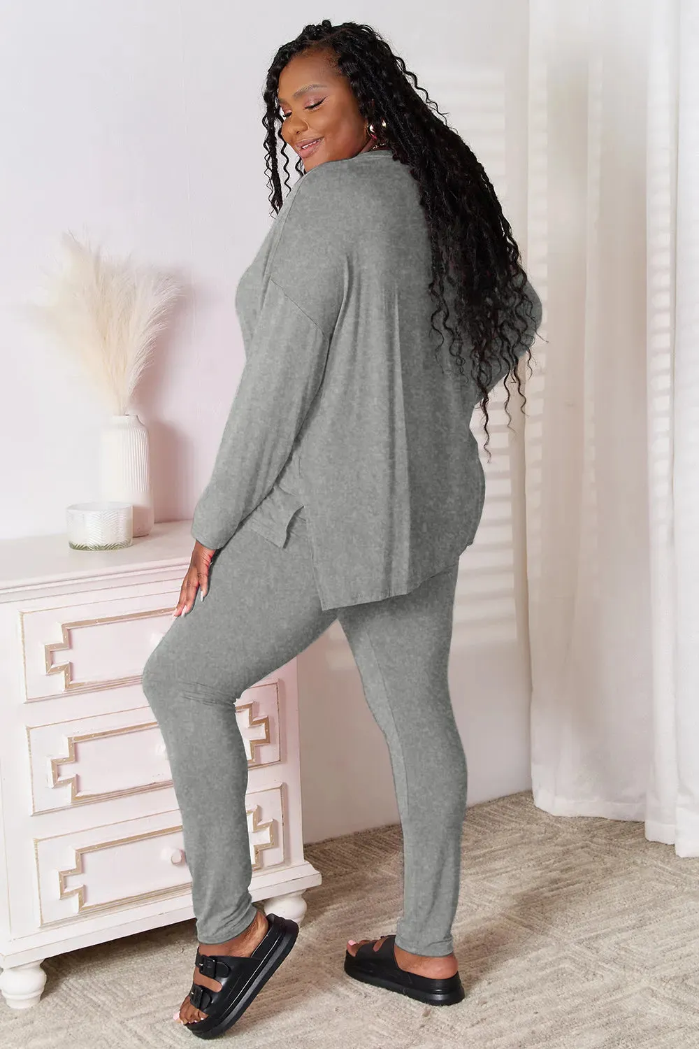 Basic Bae Bamboo Full Size V-Neck Long Sleeve Top and Pants Lounge Set sold by Gigi Laurent product image thumbnail 4