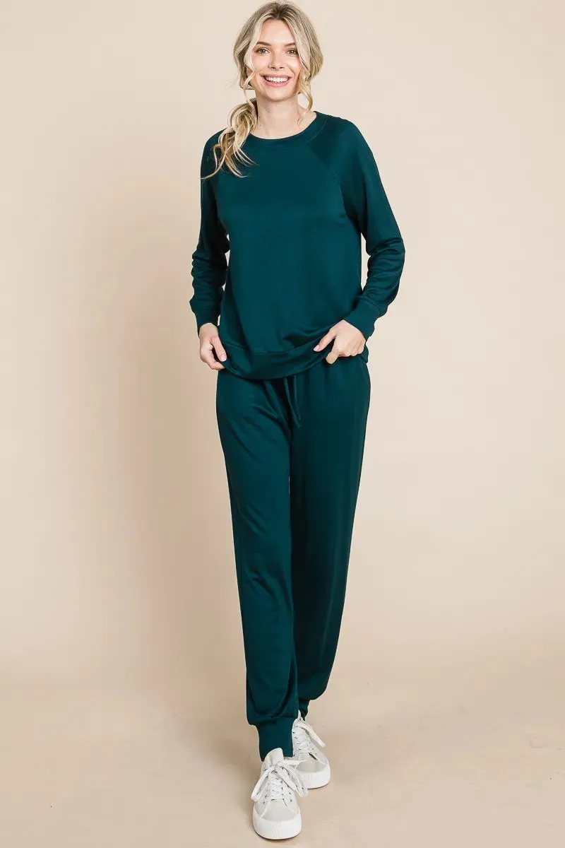 Super Lady Round Neck Raglan Sleeve Top and Drawstring Pants Lounge Set sold by Gigi Laurent product image thumbnail 3