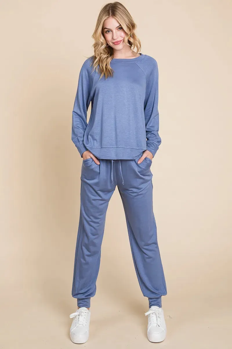 Super Lady Round Neck Raglan Sleeve Top and Pants Lounge Set sold by Gigi Laurent product image thumbnail 3