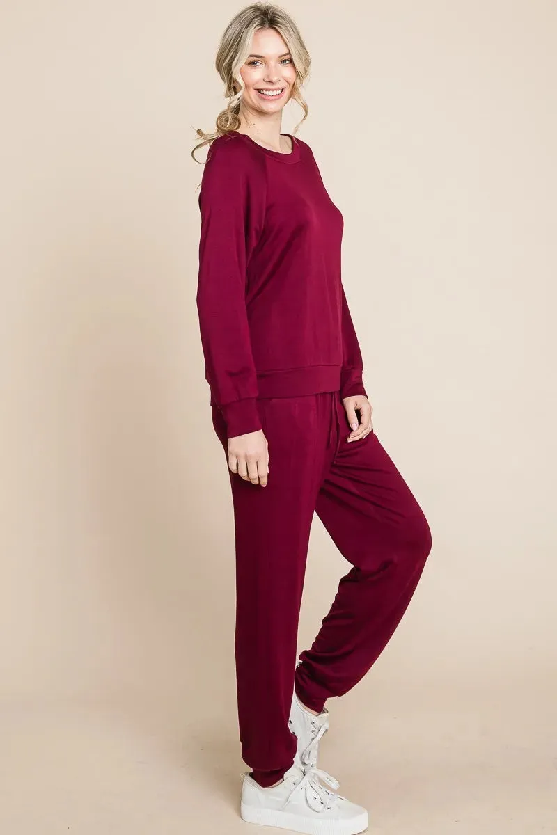 Super Lady Round Neck Raglan Sleeve Top and Pants Lounge Set sold by Gigi Laurent product image thumbnail 2